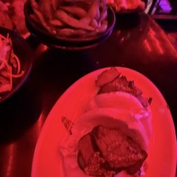 Bao Buns, edamame