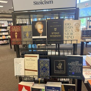 Books-A-Million - Bookstores Near Me - Davenport, Florida