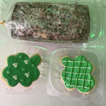 Rise Up Bakery - Coffee cake and St Paddy's Day cookie - Bakeries Near Me - Gilbert, Arizona Rise Up Bakery - Coffee cake and St Paddy's Day cookie - Bakeries Near Me - Gilbert, Arizona