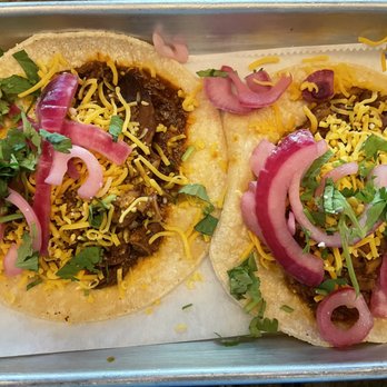 Mama Tigre - Street tacos (ground beef and pulled pork) - Mexican Near Me - Oakton, Virginia