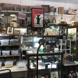 Allouez Antiques
