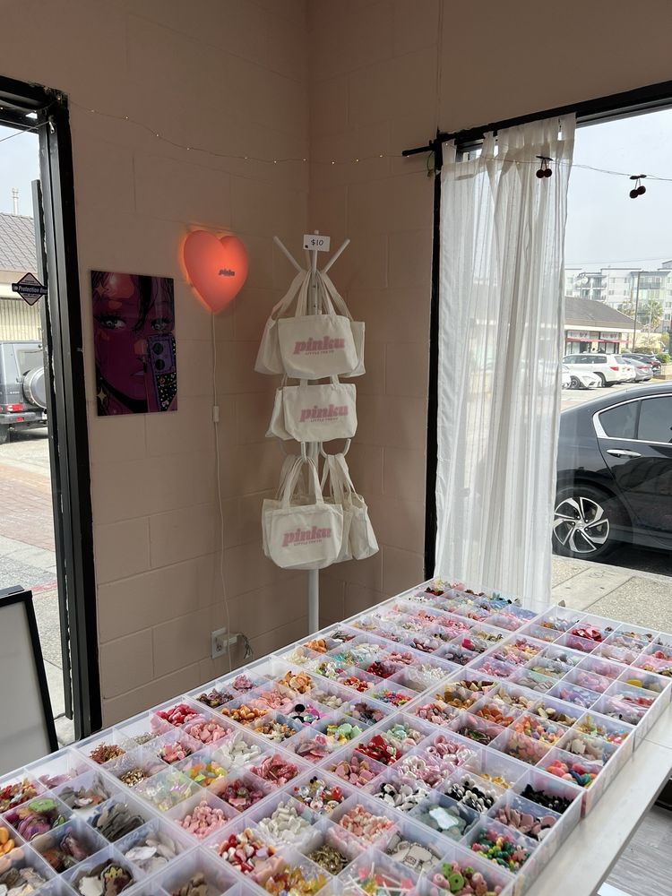 PINKU DIY STUDIO Updated May 2024 55 Photos & 13 Reviews 408 E