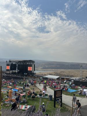The Gorge Amphitheatre by null