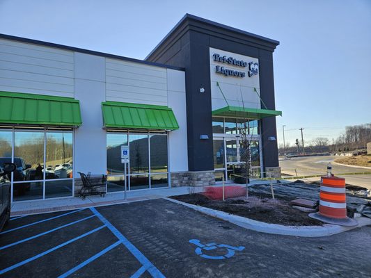TRI STATE LIQUORS - Updated May 2026 - 45 Photos & 19 Reviews - 383 Naamans  Rd, Claymont, Delaware - Beer, Wine & Spirits - Phone Number