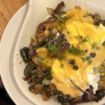 Mad Rooster Cafe - Kenosha - CHICKEN POBLANO SKILLET - Breakfast & Brunch Near Me - Kenosha, Wisconsin Mad Rooster Cafe - Kenosha - CHICKEN POBLANO SKILLET - Breakfast & Brunch Near Me - Kenosha, Wisconsin