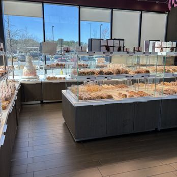 Sweet Hut Bakery & Cafe - Pastry area - Cafes Near Me - Marietta, Georgia