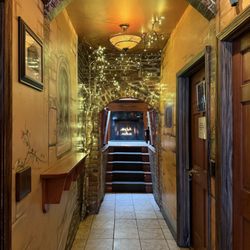 Mainstreet Coffee - Hallway leading to additional seating