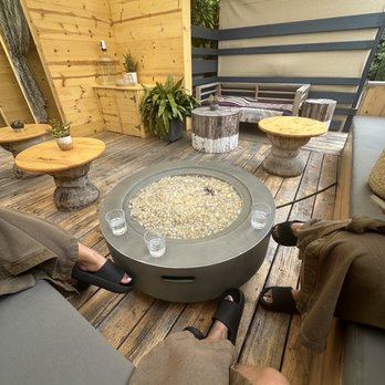 Den Mother Wellness - Front Sitting Area with Firepit - Massage Therapy Near Me - Venice, California Den Mother Wellness - Front Sitting Area with Firepit - Massage Therapy Near Me - Venice, California