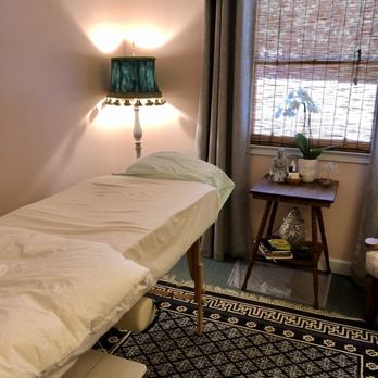 Safe Space Healing - Relaxing and warm environment - Reiki Near Me - Simpsonville, South Carolina Safe Space Healing - Relaxing and warm environment - Reiki Near Me - Simpsonville, South Carolina