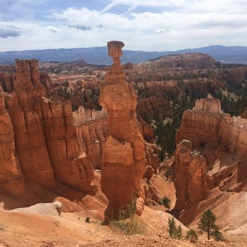 Navajo Loop - Thor's Hammer - Hiking Near Me - Bryce, Utah