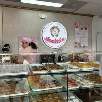 Donita’s Donuts - Inside - Donuts Near Me - Houston, Texas Donita’s Donuts - Inside - Donuts Near Me - Houston, Texas