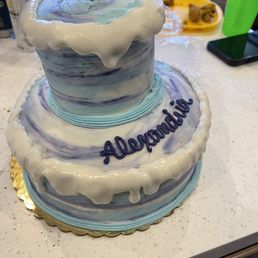 Don't order a custom cake here. Price is great but it's so bad.