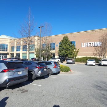 Life Time - Gyms Near Me - Johns Creek, Georgia