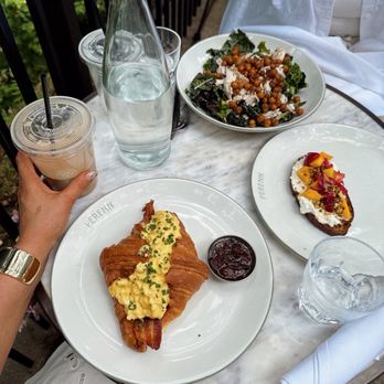 Perenn - Croissant breakfast sandwich with bacon jam, ricotta toast and salad - Bakeries Near Me - Franklin, Tennessee Perenn - Croissant breakfast sandwich with bacon jam, ricotta toast and salad - Bakeries Near Me - Franklin, Tennessee