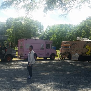Charlotte Food Fight - Festivals Near Me - Matthews, North Carolina