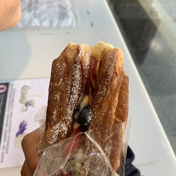 Sheng Kee Bakery - Bakeries Near Me - Berkeley, California