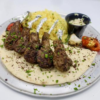 Fuma Dubai Hookah Lounge - a plate of food - Hookah Bars Near Me - Beaumont, Texas