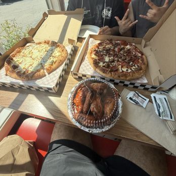 Valentino's Pizza - Pizza Near Me - Orange, California