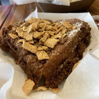 Brgr Stop - Fried peanut butter & jelly - American Near Me - Fort Lauderdale, Florida Brgr Stop - Fried peanut butter & jelly - American Near Me - Fort Lauderdale, Florida
