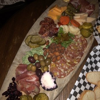 Vintage Sofa Bar - Charcuterie board - Wine Bars Near Me - Winston-Salem, North Carolina