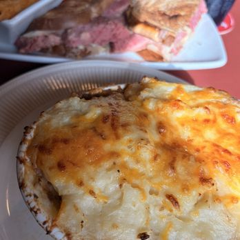 May Kelly's - Shepards pie - Pubs Near Me - North Conway, New Hampshire