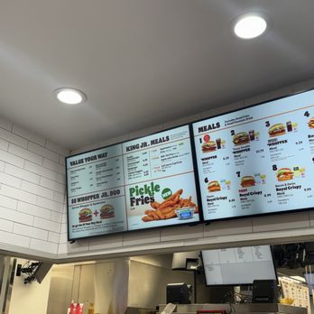 Burger King - Burgers Near Me - Hutto, Texas