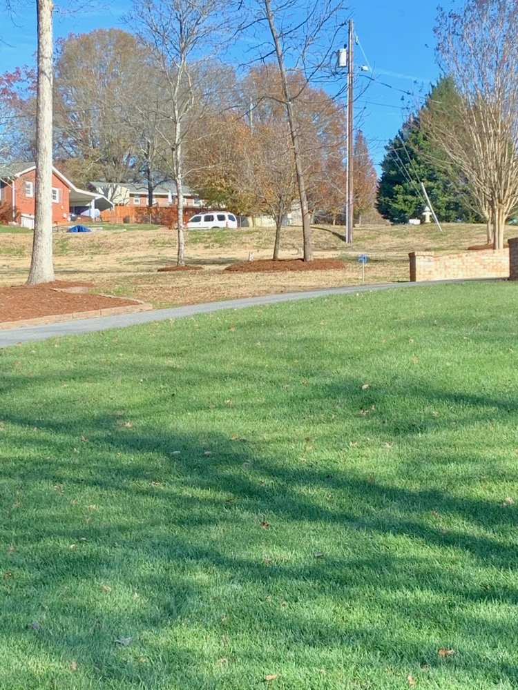 TAILOR MADE LAWNS Updated October 2024 1003 1st St W, Conover