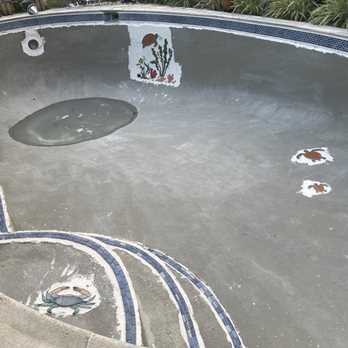 Alligator Pools - Just before applying the new finish. - Pool & Hot Tub Service Near Me - Miami, Florida Alligator Pools - Just before applying the new finish. - Pool & Hot Tub Service Near Me - Miami, Florida