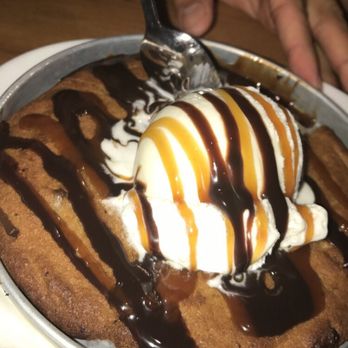 Boston Pizza - Pizza Near Me - Surrey, British Columbia