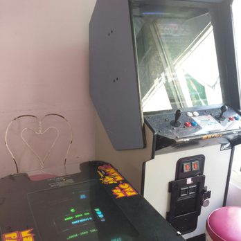 Loard's Ice Cream - Arcade Video Game Consoles - Ice Cream & Frozen Yogurt Near Me - Alameda, California Loard's Ice Cream - Arcade Video Game Consoles - Ice Cream & Frozen Yogurt Near Me - Alameda, California