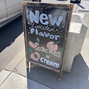 Meadowlark Dairy - Ice Cream & Frozen Yogurt Near Me - Pleasanton, California Meadowlark Dairy - Ice Cream & Frozen Yogurt Near Me - Pleasanton, California