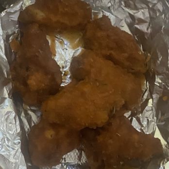 Lou Lou's Seafood - 6 piece buffalo wings - Seafood Near Me - Lexington, North Carolina Lou Lou's Seafood - 6 piece buffalo wings - Seafood Near Me - Lexington, North Carolina