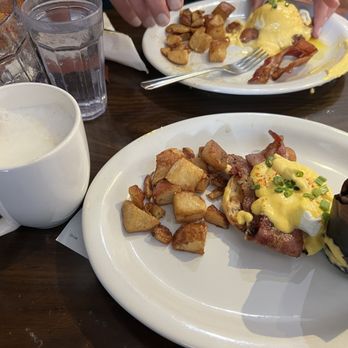 Liquid Planet Grille - Eggs Benedict with a vegan espresso muffin - Cafes Near Me - Missoula, Montana Liquid Planet Grille - Eggs Benedict with a vegan espresso muffin - Cafes Near Me - Missoula, Montana