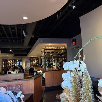 UNCLE YU’S AT THE VINEYARD - Updated January 2025 - 870 Photos & 1129 ...