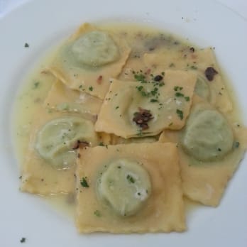 Baci & Abbracci - Spinach Ricotta ravioli with truffle butter sauce - Pizza Near Me - Brooklyn, New York Baci & Abbracci - Spinach Ricotta ravioli with truffle butter sauce - Pizza Near Me - Brooklyn, New York