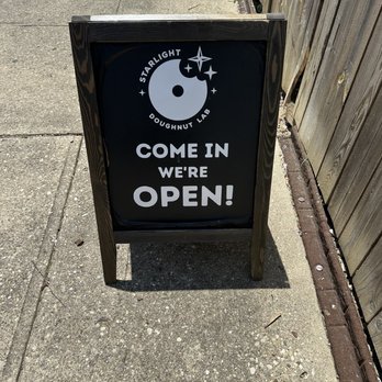 Starlight Doughnut Lab - Cute sign outside shop - Bakeries Near Me - Cincinnati, Ohio