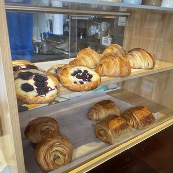 Coffeeholic House - Pastries - Coffee & Tea Near Me - Seattle, Washington