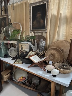 Antiques - We are pickers, collectors, junkers, designers and artists. Many of our dealers have been with us for over 20 years while others are just getting started. Together, we make, gather and sell lifestyle goods for the recycled home and beyond.