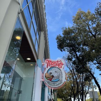 Monty's Good Burger - Burgers Near Me - Culver City, California Monty's Good Burger - Burgers Near Me - Culver City, California