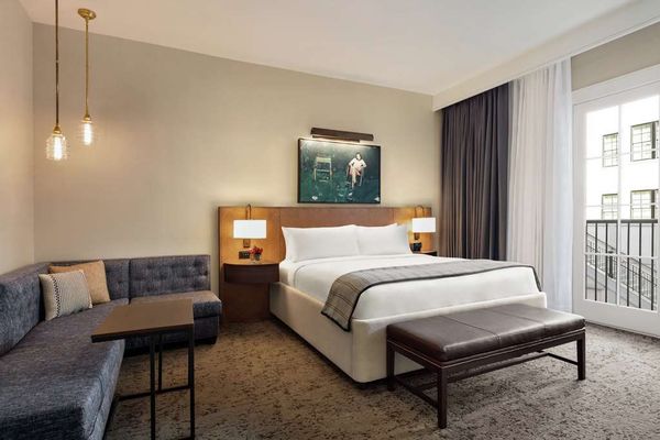 The Harpeth Franklin Downtown, Curio Collection by Hilton by null