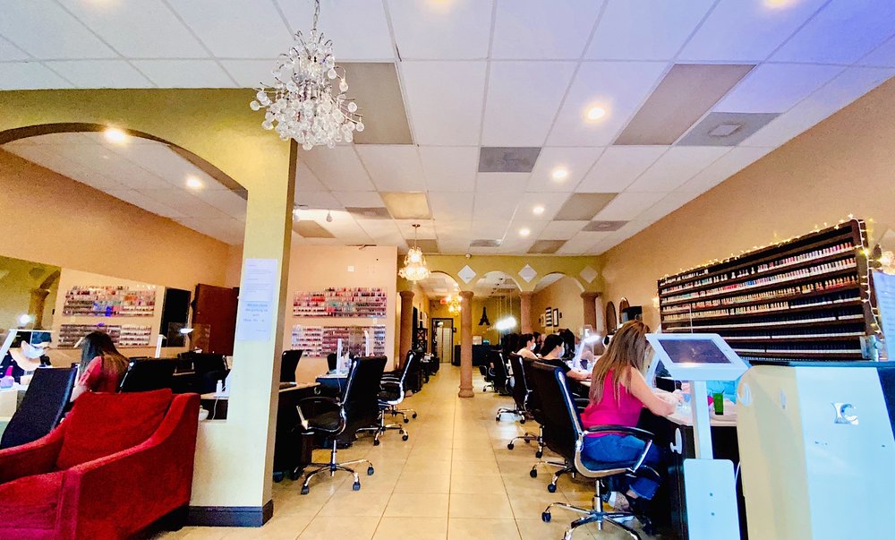 FELIZ NAIL Updated May 2024 35 Photos & 16 Reviews 1908 S 10th St