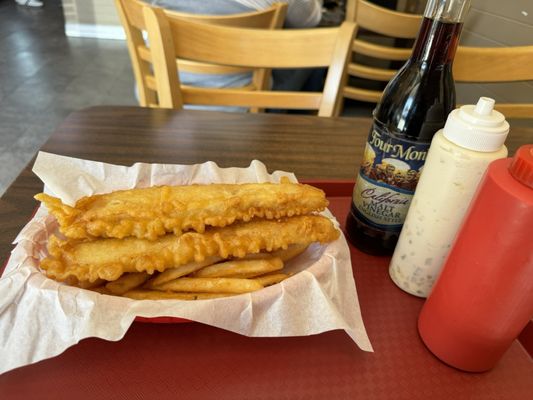 Louise's Fish & Chips by null