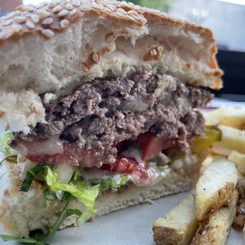 Standard Rec - Burger - Bars Near Me - Patchogue, New York