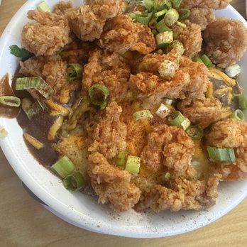 The Serving Spoon - Shrimp & Grits. Amazed how good this was. So much shrimp! - Breakfast & Brunch Near Me - Inglewood, California