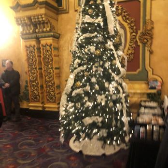 Akron Civic Theatre - Christmas decor - Music Venues Near Me - Akron, Ohio Akron Civic Theatre - Christmas decor - Music Venues Near Me - Akron, Ohio