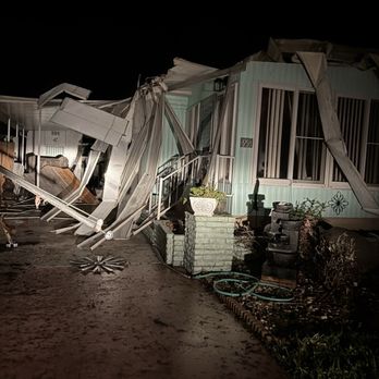 Bay Indies - Venice, FL - Mobile Home Parks Near Me - Venice, Florida