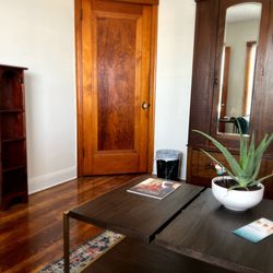 B Cate Massage Therapy - Waiting area