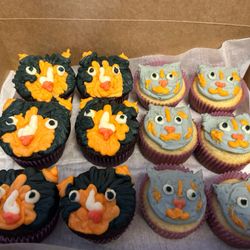 Byrd's House of Donuts - Custom cupcakes