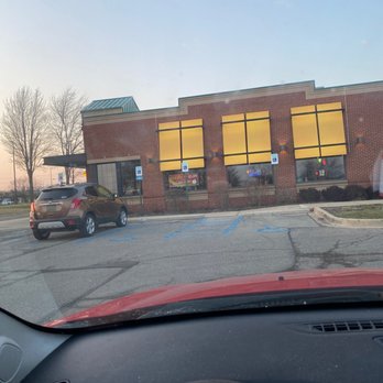 Applebee's Grill + Bar - Applebee's Applebee's Riblets Platter - Sports Bars Near Me - Ypsilanti, Michigan