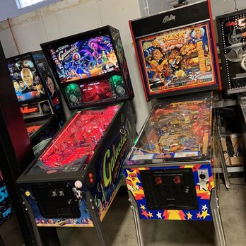 Helicon Brewing - a row of pinball machines - Breweries Near Me - Oakdale, Pennsylvania Helicon Brewing - a row of pinball machines - Breweries Near Me - Oakdale, Pennsylvania